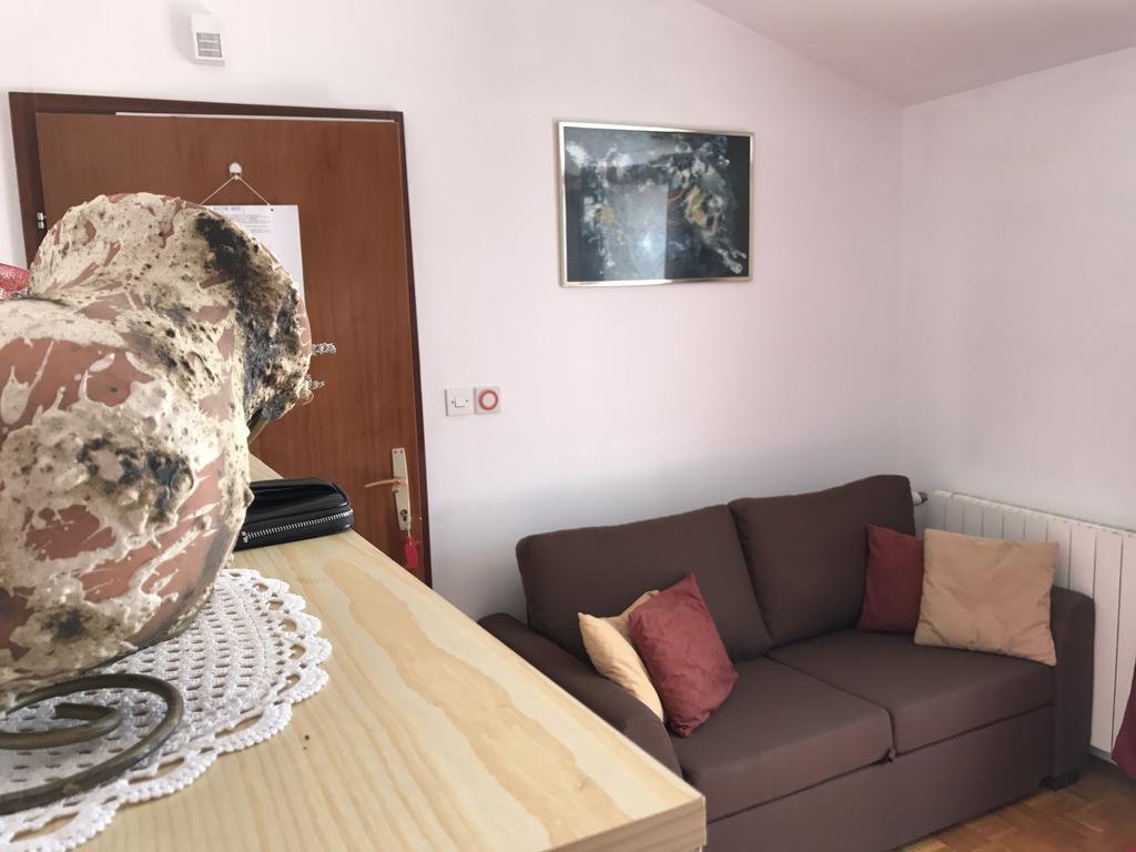 Apartment Vito *