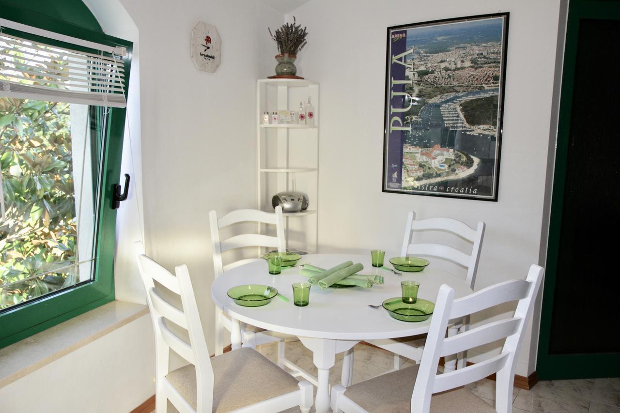 Apartment Vito *